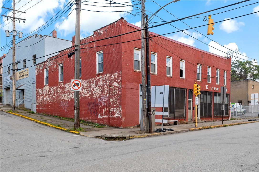 Commercial Sale in Braddock 3