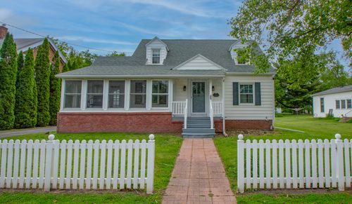 110 N Newton St, Goodland, IN, 47948 | Card Image