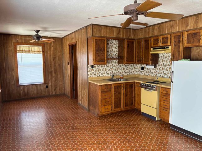 114 Shady Grv, House other with 3 bedrooms, 3 bathrooms and null parking in Tow TX | Image 29