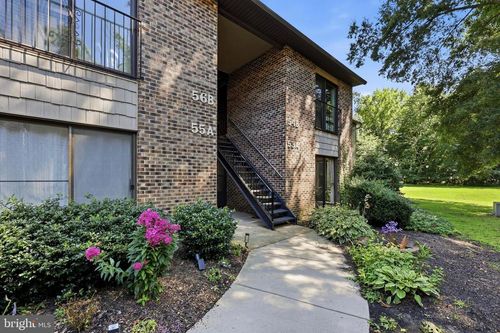 53 W Bluebell Ln, MOUNT LAUREL, NJ, 08054-3504 | Card Image
