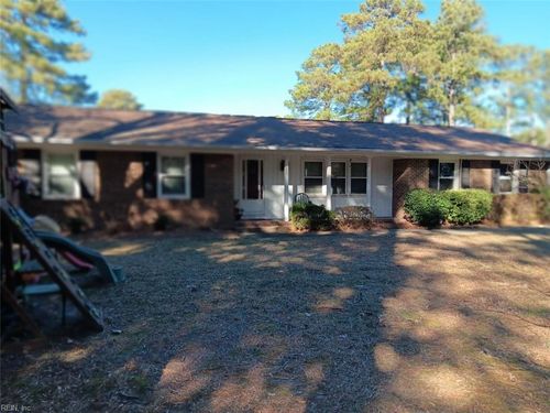 8335 Little England Rd, Hayes, VA, 23072-3838 | Card Image