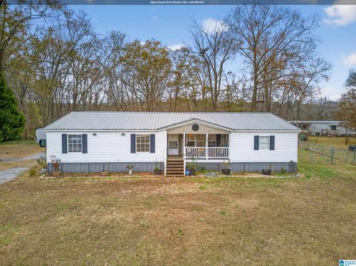 450 Lake Cir, Gadsden, AL, 35901-9490 | Card Image