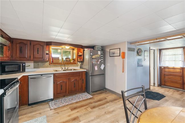 587 Austin Blvd, House other with 2 bedrooms, 1 bathrooms and null parking in Acme PA | Image 9
