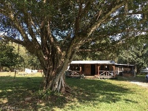 11170 Lager Ln, Naples, FL, 34114-7597 | Card Image