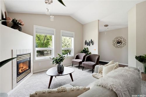 2248 Wascana St, Regina, SK, S4T4K2 | Card Image