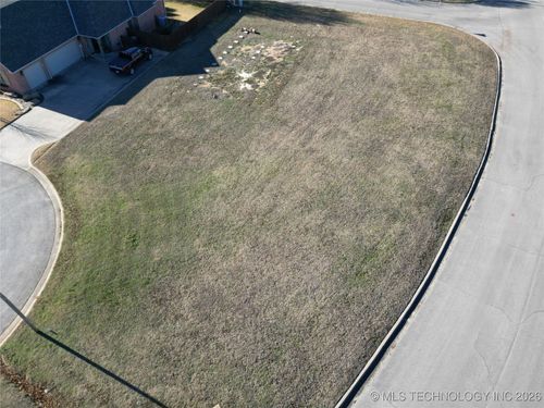 925 Dornick Dr, Ardmore, OK, 73401-1001 | Card Image