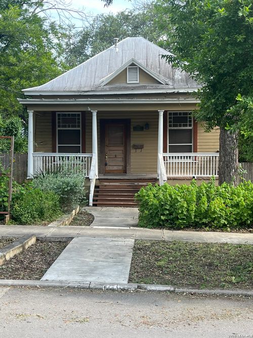 432 W Woodlawn Ave, San Antonio, TX, 78212-3343 | Card Image