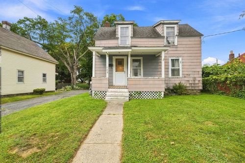 128 River St, Hudson, MA, 01749-1925 | Card Image