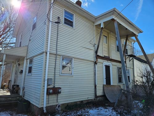 40 Barber Ave, Central Falls, RI, 02863-2404 | Card Image