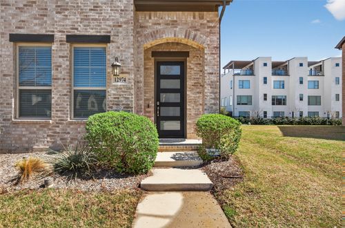12974 Jk Ojha St, Farmers Branch, TX, 75234-4886 | Card Image