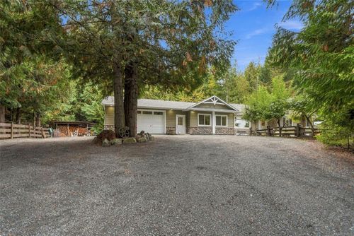 1580 Meadowood Way, Qualicum Beach, BC, V9K2V2 | Card Image