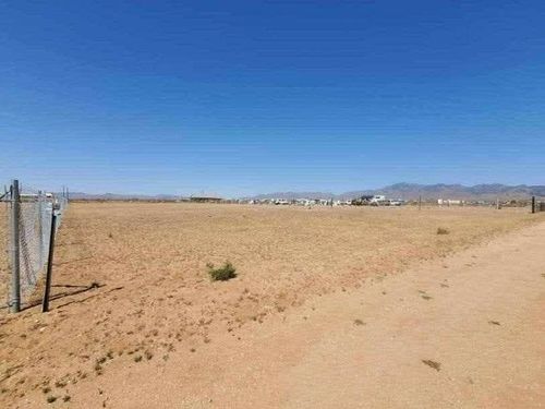 0 W Turkey Tract Rd, Golden Valley, AZ, 86413 | Card Image