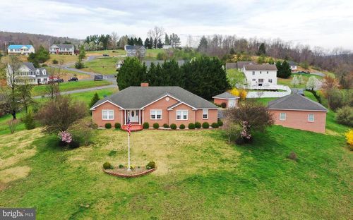 106 Waterview Dr, Capon Bridge, WV, 26711-9068 | Card Image