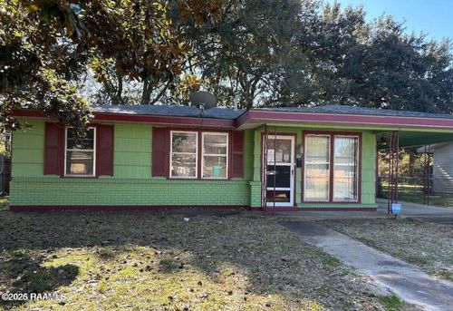 2238 Ledoux Cir, Opelousas, LA, 70570-2740 | Card Image