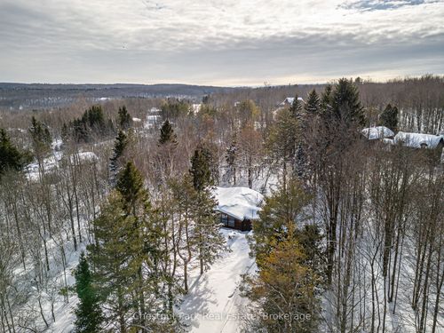 116 Castleview Rd, Blue Mountains, ON, L9Y0R6 | Card Image