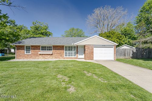 339 Wilkshire Dr, Waterville, OH, 43566-1229 | Card Image