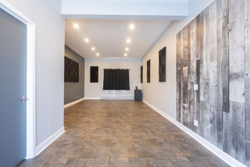 3-207 Main St, Wasaga Beach, ON, L9Z2L3 | Card Image