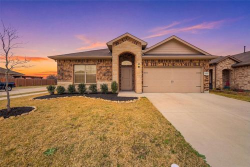 6301 Blacksmith Ave, Fort Worth, TX, 76179-2198 | Card Image