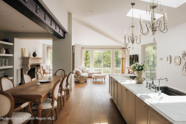 320 Long Hill Rd, House other with 4 bedrooms, 4 bathrooms and null parking in East Fishkill NY | Image 4