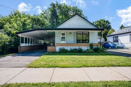 256 Chapel St, Simcoe, ON, N3Y1N9 | Card Image