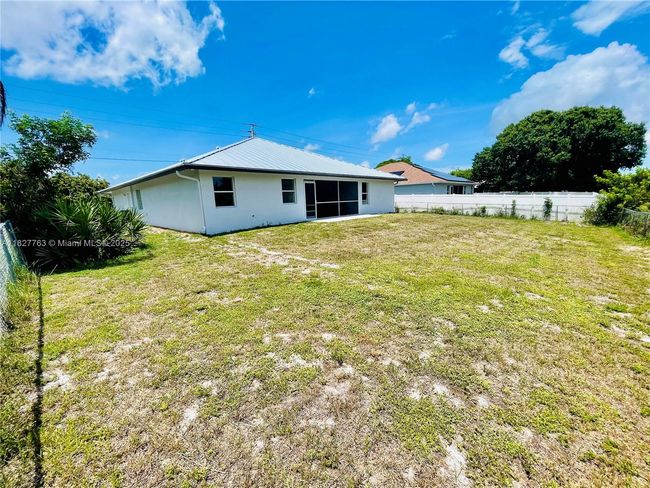 272 Sw Oakridge Dr, House other with 4 bedrooms, 2 bathrooms and null parking in Port St. Lucie FL | Image 43