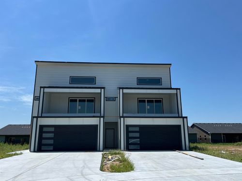 2080-2078-2080 N Reece Ct, Goddard, KS, 67052-1101 | Card Image