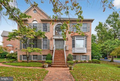 401 N Lombardy St, ARLINGTON, VA, 22203-1070 | Card Image