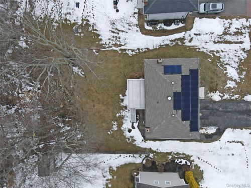 205 Connetquot Rd, Oakdale, NY, 11769-2144 | Card Image