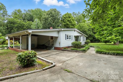 380 Garden Ln, Salisbury, NC, 28146-2303 | Card Image