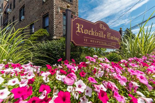 4r-12 Hempstead Ave, Rockville Centre, NY, 11570-4013 | Card Image