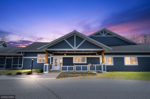 421 Kennedy Memorial Dr, Hoyt Lakes, MN, 55750-1333 | Card Image