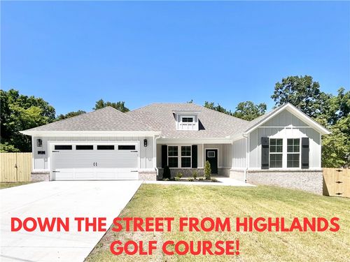 2 Ellwood Cir, Bella Vista, AR, 72715-6018 | Card Image