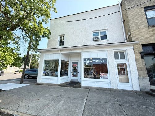 105 E Miller St, Newark, NY, 14513-1524 | Card Image