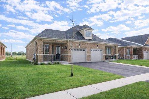 43 Harvest Ave, Tillsonburg, ON, N4G0H9 | Card Image