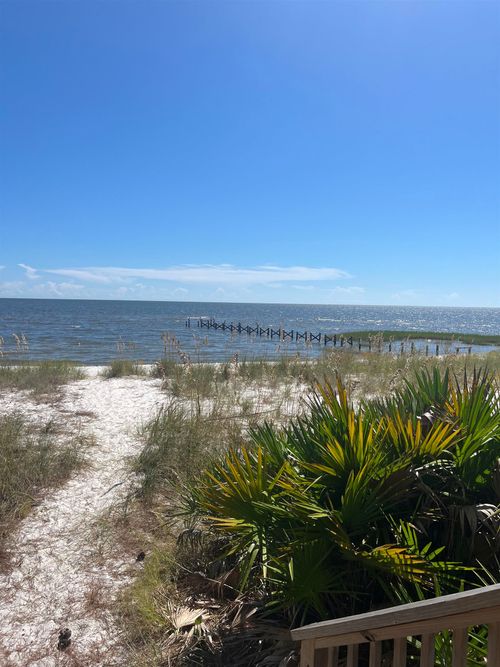 366-e-130 Turkey Point Rd, ST TERESA, FL, 32358-2806 | Card Image