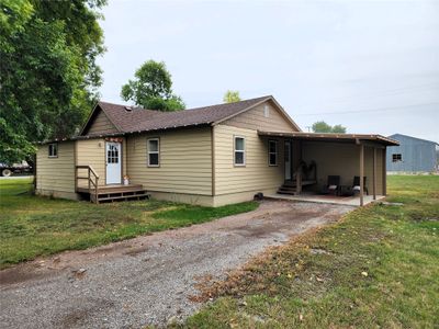 927 9th Avenue Nw, House other with 3 bedrooms, 1 bathrooms and null parking in Choteau MT | Image 1