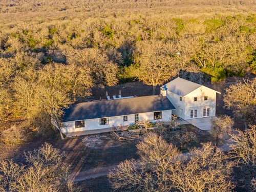 510 Thousand Oaks Dr, Cedar Creek, TX, 78612-3323 | Card Image