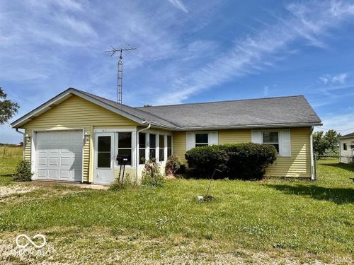 12510 E County Road 200 N, Selma, IN, 47383-9415 | Card Image