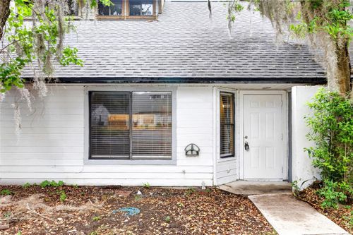 2941 39th Ave, GAINESVILLE, FL, 32608-6712 | Card Image