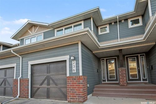 236-4002 Sandhill Cres, Regina, SK, S4V3J1 | Card Image