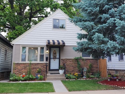 209 S 73rd St, Milwaukee, WI, 53214-1528 | Card Image