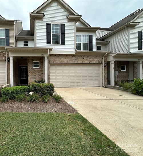 6516 Portland Rose Ln, Charlotte, NC, 28210-4629 | Card Image