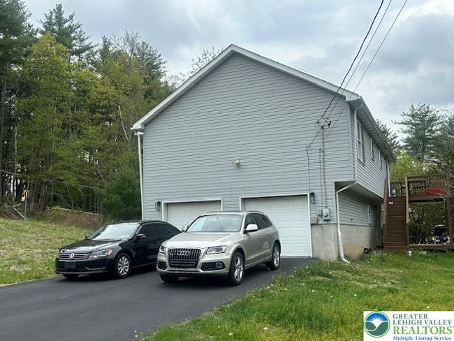 838 Cayuga Way, House other with 4 bedrooms, 3 bathrooms and null parking in Stroudsburg PA | Image 21