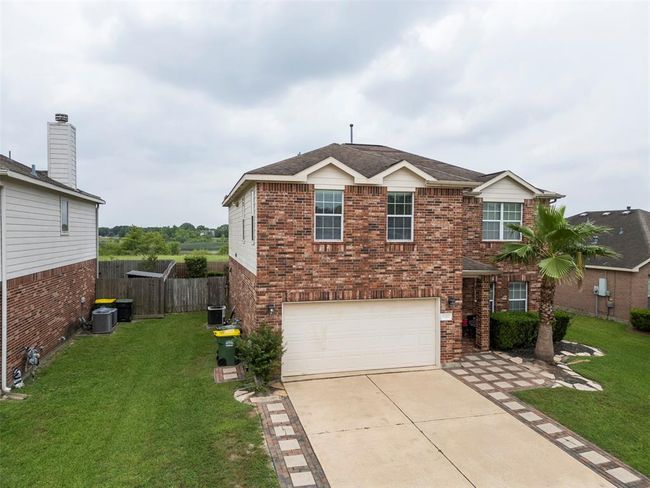 6407 Hillock Ln, House other with 4 bedrooms, 3 bathrooms and 2 parking in Pearland TX | Image 4