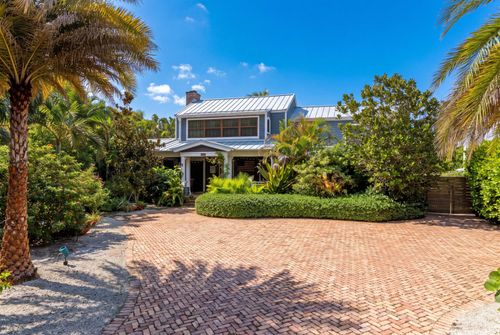 613 S Lakeside Dr, Lake Worth Beach, FL, 33460-4932 | Card Image