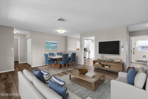 b-1010 Fife Court, Lakewood, NJ, 08701 | Card Image