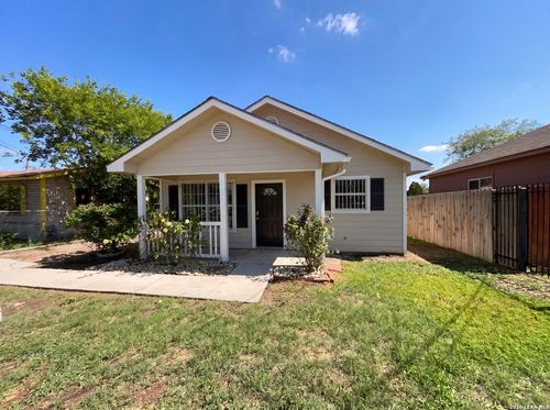 236 Lawton St, San Antonio, TX, 78237-3246 | Card Image