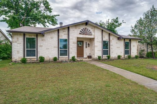 4913 Wagner Dr, The Colony, TX, 75056-1141 | Card Image