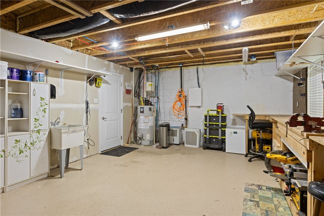 302 Pointe View Dr, Townhouse with 3 bedrooms, 3 bathrooms and 2 parking in Mars PA | Image 27