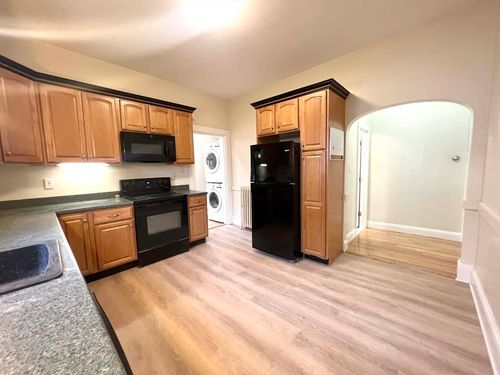 1-11 Jenison St, Newton, MA, 02460-1413 | Card Image